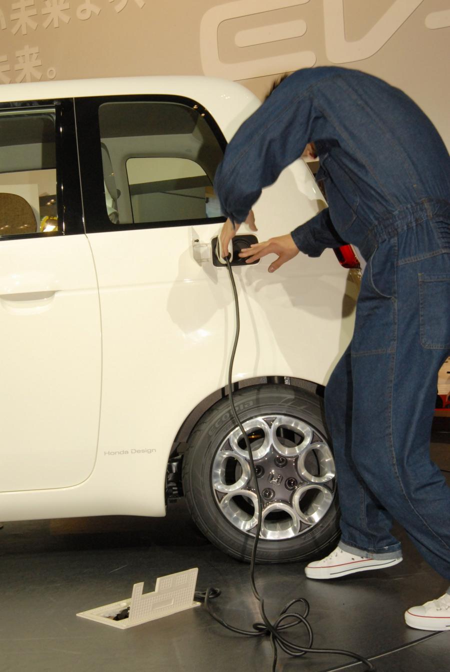  Honda EV-N Concept 2009 года  (фото 43 из 89)